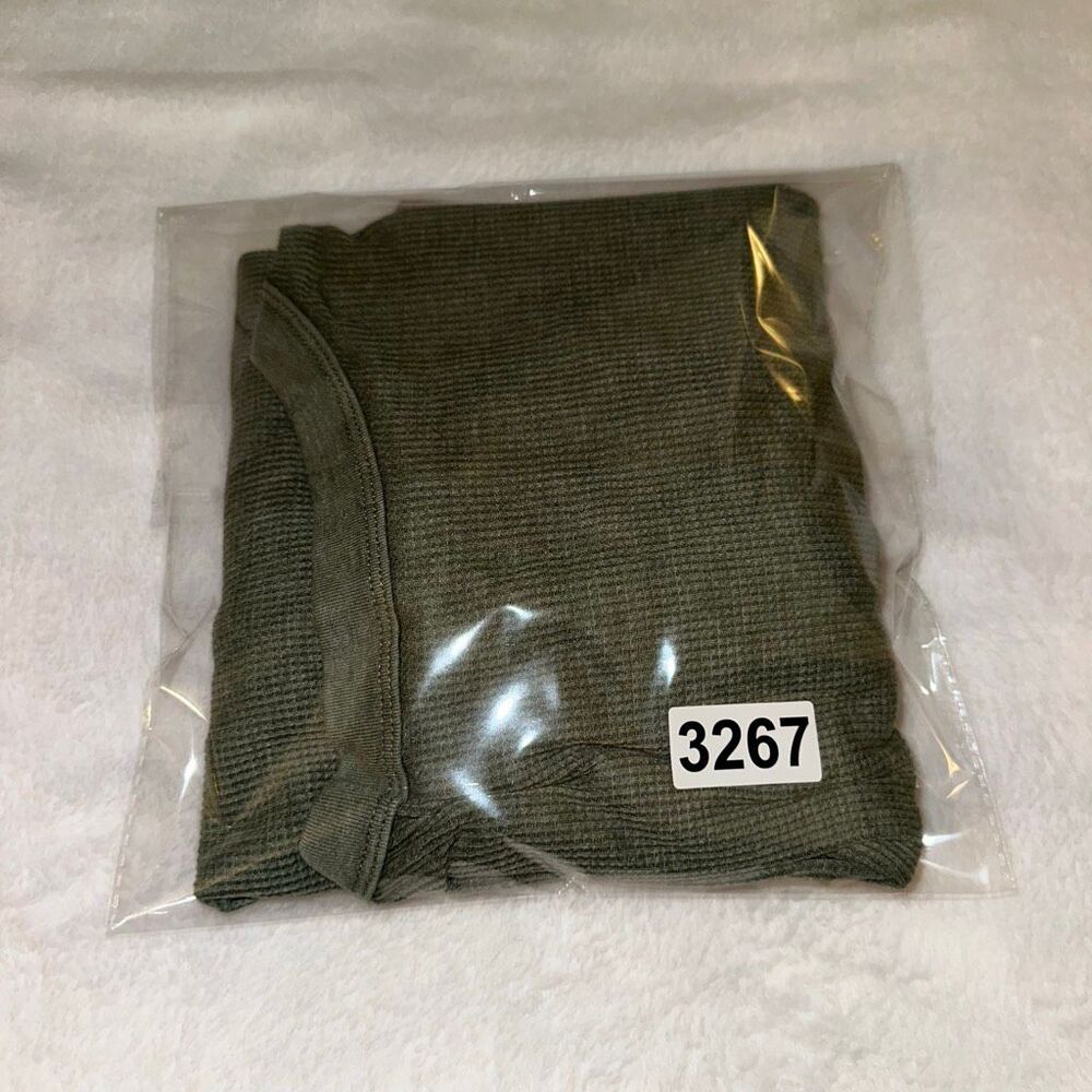 Aerie Women’s XL Henley Shirt Long Sleeve Thermal Waffle Olive Green EUC - Picture 9 of 9